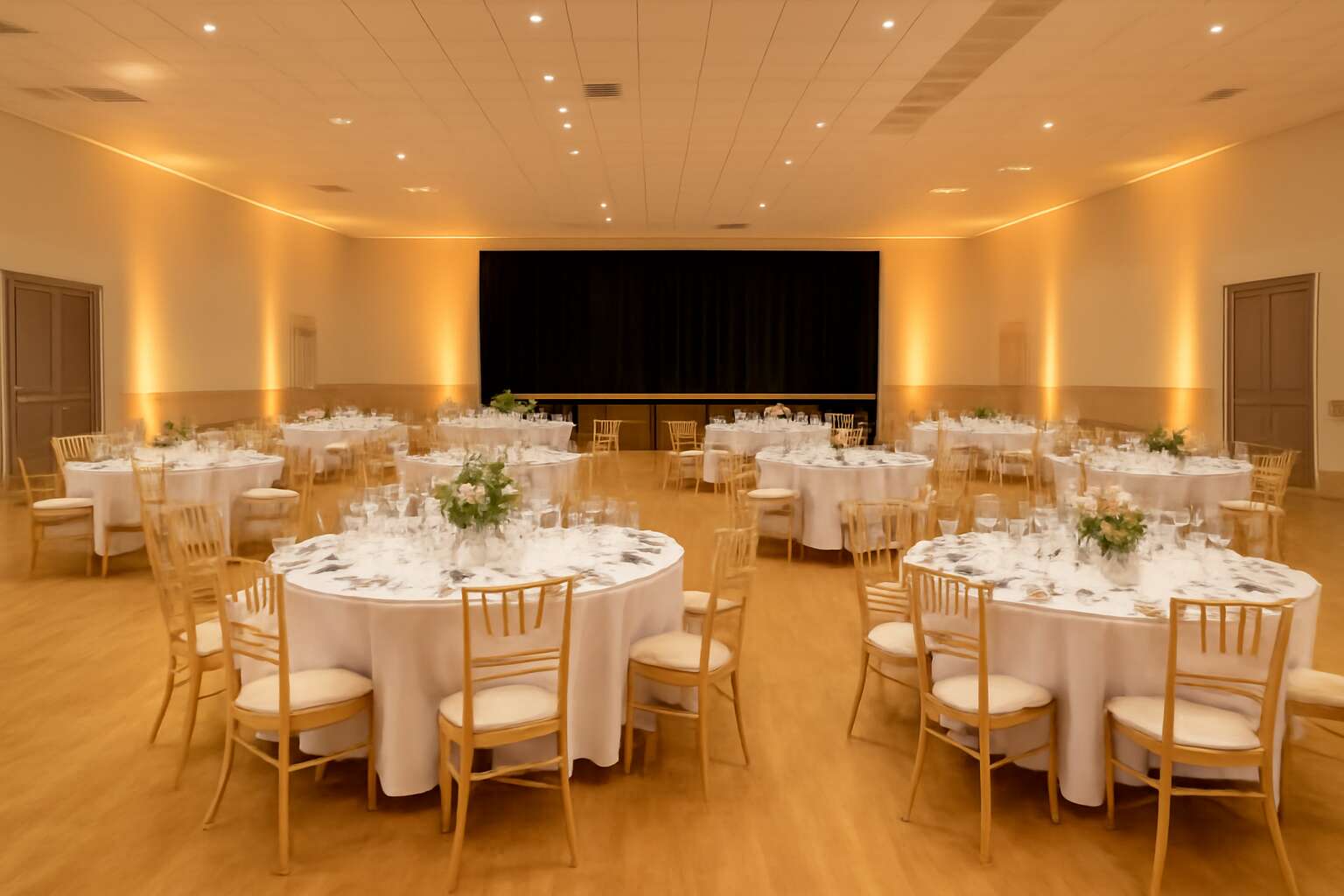 venue hire ystrad mynach